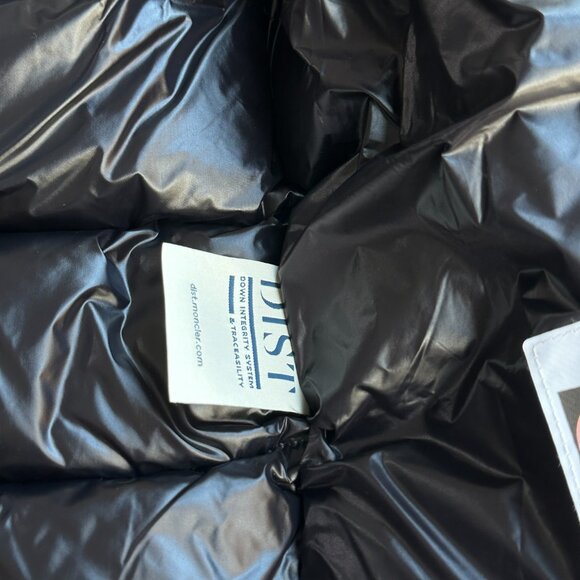 Moncler Down Vest Down - Picture 2 of 9